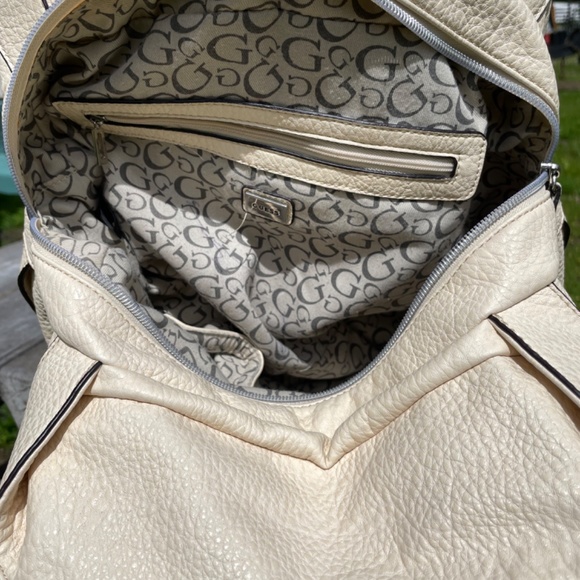 Purse - Picture 3 of 3